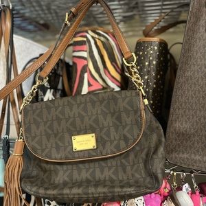 Michael Kors Crossbody